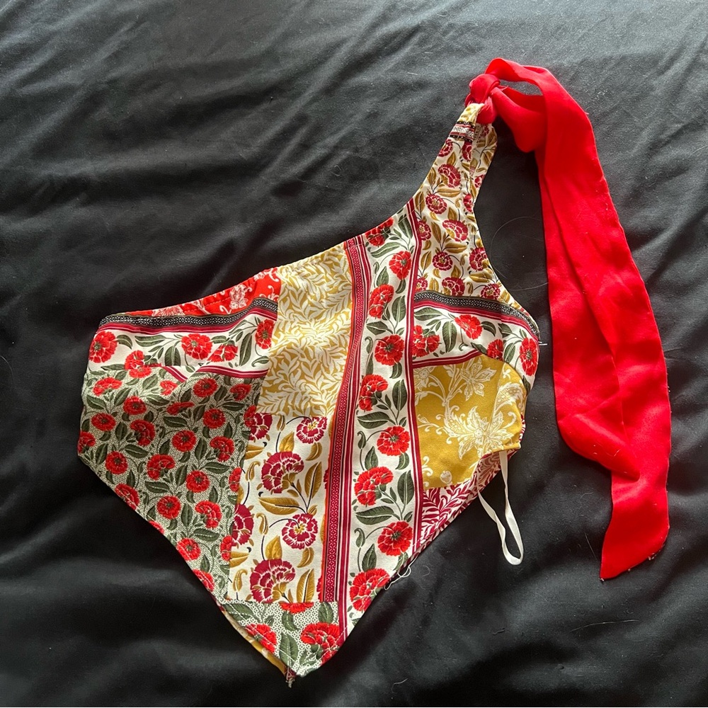 Floral Patchwork One-Shoulder Crop Top